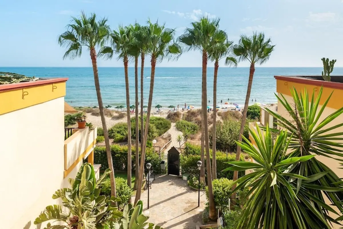 Oleholidays 422 Romana Playa Junto A La Playa Marbella Apartment