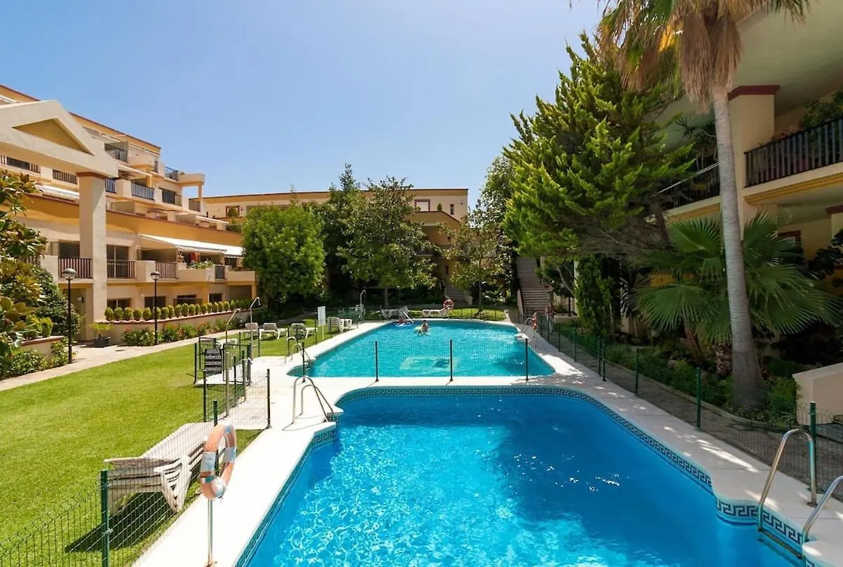 Oleholidays 422 Romana Playa Junto A La Playa Marbella Apartment